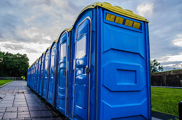 Porta potty delivery and setup in Gray, LA